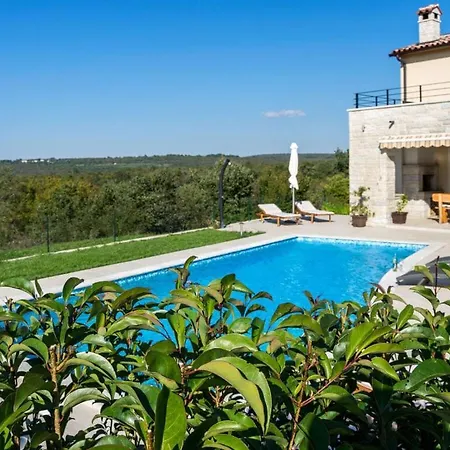 Patricia Comfortable Villa